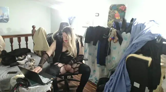 emmex671 online show from February 7, 2025, 6:35 am