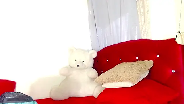 Catalinehot2025 online show from September 22, 2025, 8:22 pm