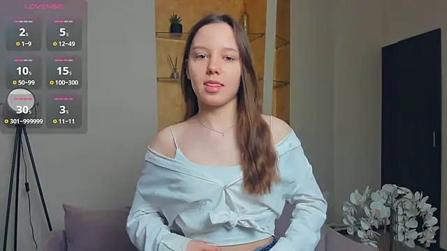 EdinaCordner online show from November 6, 2025, 10:38 am