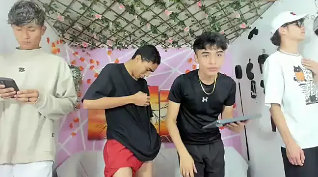 Maxxi hot23 online show from March 4, 2025, 9:54 pm