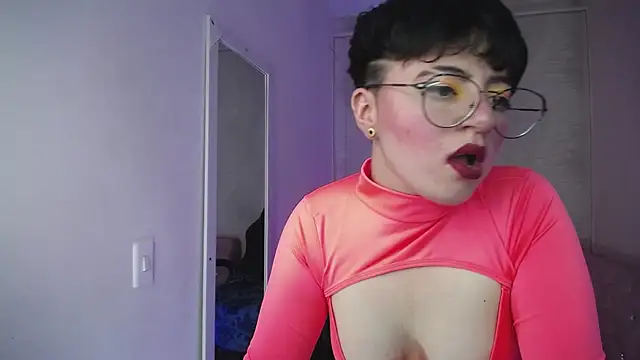 safyka online show from March 21, 2025, 4:07 pm