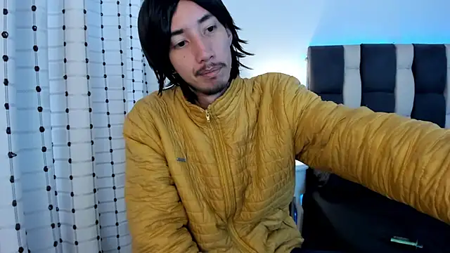 Snapshot of loverisu-coral chatting on January 16, 2026, 10:14 pm loverisu-coral online show from January 16, 2026, 10:14 pm