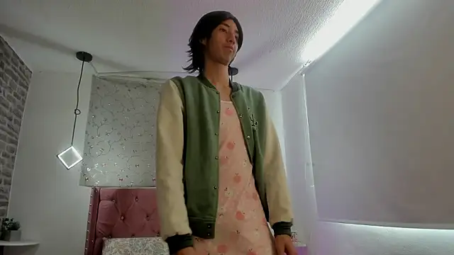 Snapshot of loverisu-coral chatting on March 1, 2026, 7:38 pm loverisu-coral online show from March 1, 2026, 7:38 pm