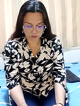 Novata online show from April 5, 2026, 7:55 pm