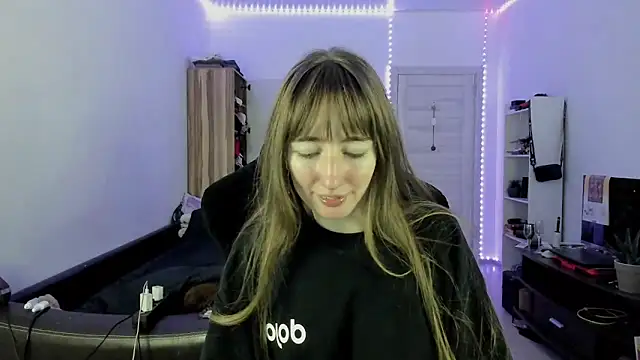 bekkawell online show from October 1, 2025, 4:13 pm