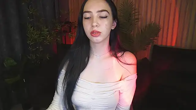 WildKittenX  online show from November 14, 2025, 6:56 am