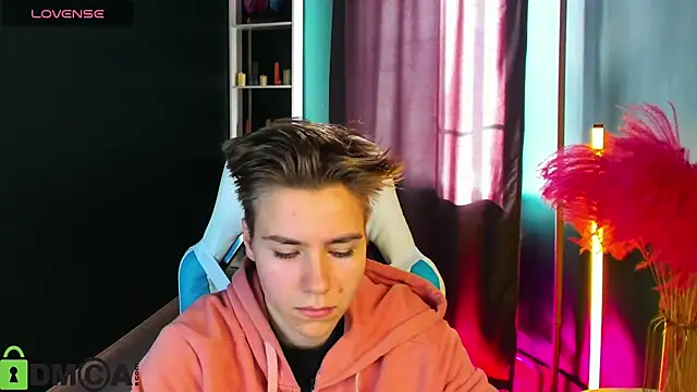 Jean Wilsons online show from March 21, 2025, 11:01 am