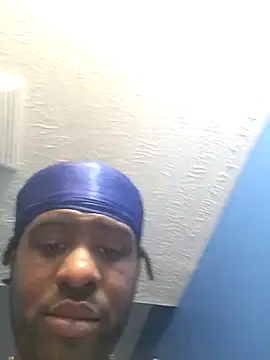 Blac bunny online show from December 2, 2025, 1:39 pm