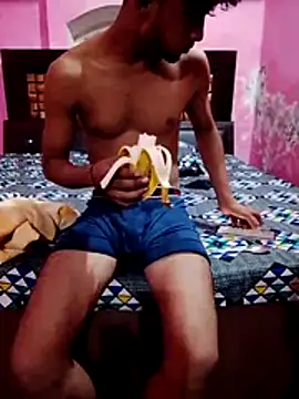 Snapshot of Rahulrana893 chatting on July 13, 2026, 8:22 pm Rahulrana893 online show from July 13, 2026, 8:22 pm