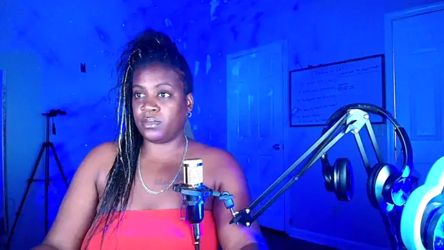 lovelyenigma365 online show from April 23, 2026, 3:30 am
