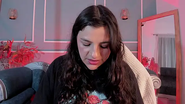 TaraTaylorr online show from November 2, 2025, 2:25 am