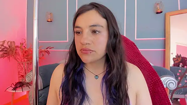 TaraTaylorr online show from July 7, 2026, 2:58 am