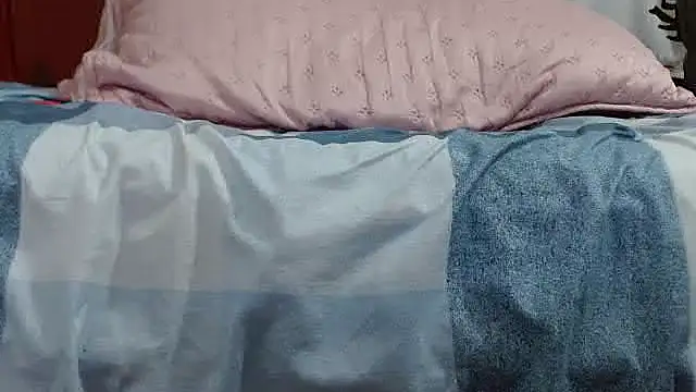 FresitaSquirt24 online show from April 16, 2026, 4:13 am