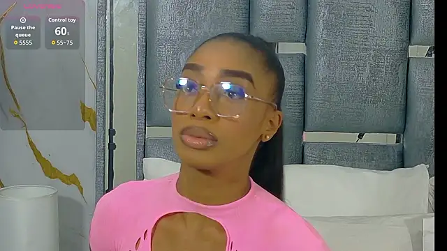 Angelesmith1 online show from February 23, 2026, 8:06 pm