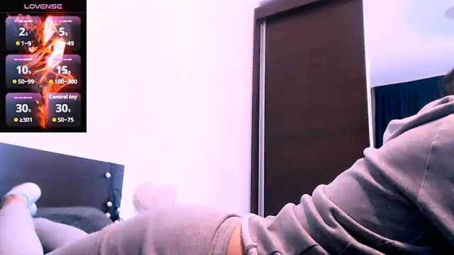 Alina eve online show from December 13, 2025, 7:53 pm