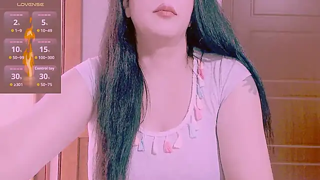 Snapshot of Alina_eve chatting on July 9, 2026, 9:24 am Alina eve online show from July 9, 2026, 9:24 am