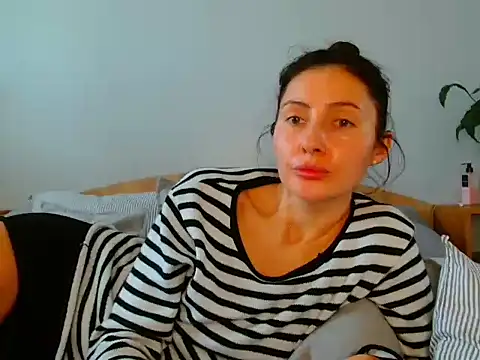 Irina9793 online show from March 3, 2026, 10:21 am