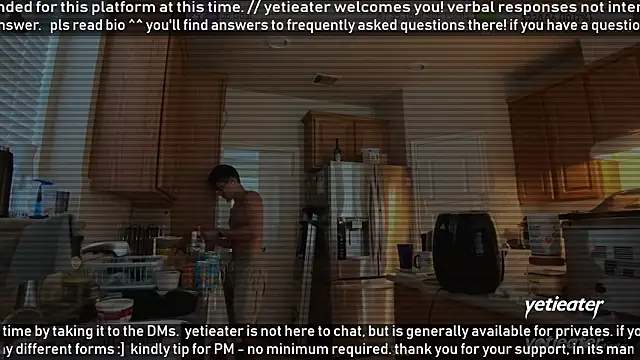 Snapshot of yetieater chatting on July 14, 2026, 6:02 pm yetieater online show from July 14, 2026, 6:02 pm