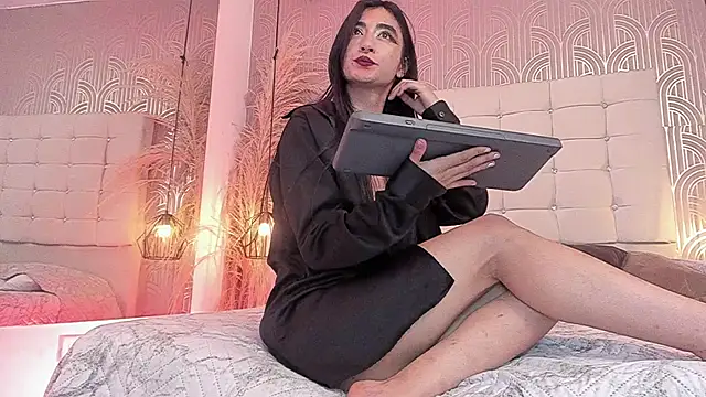 Tahara Romanov online show from March 3, 2025, 2:59 pm