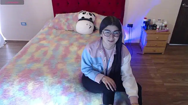 Saray honey04 online show from September 24, 2025, 8:01 pm