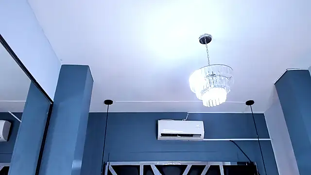 Melissa 23  online show from November 29, 2025, 11:46 am