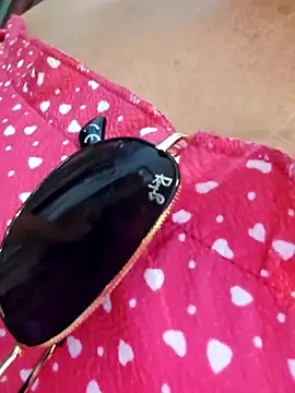 Melody73 online show from October 19, 2025, 10:05 am