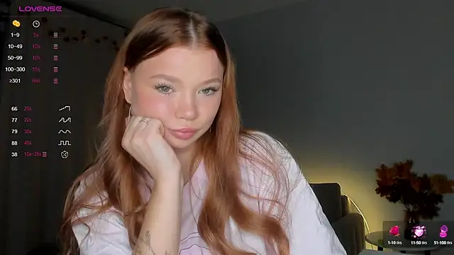 dinky  emily online show from October 1, 2025, 2:45 pm