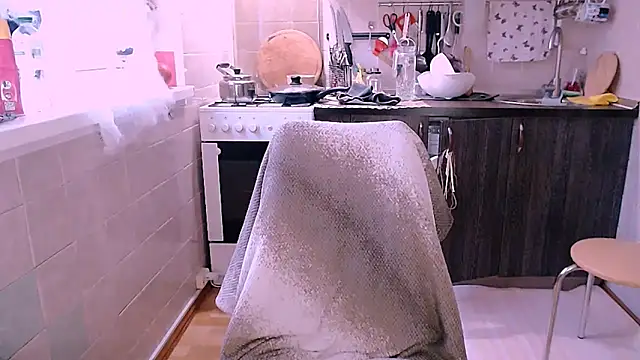 SoftLia online show from October 25, 2025, 7:05 am