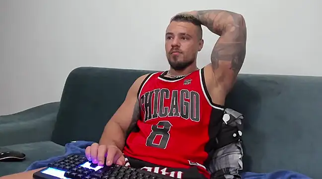 Snapshot of Tiberius_hunk chatting on March 10, 2025, 7:10 am Tiberius hunk online show from March 10, 2025, 7:10 am