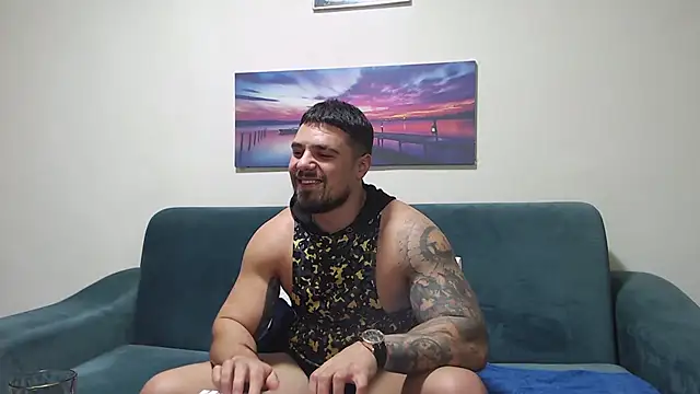 Snapshot of Tiberius_hunk chatting on November 17, 2025, 5:19 pm Tiberius hunk online show from November 17, 2025, 5:19 pm