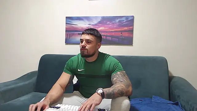 Snapshot of Tiberius_hunk chatting on December 1, 2025, 5:40 pm Tiberius hunk online show from December 1, 2025, 5:40 pm