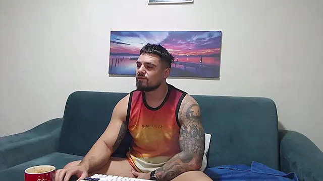 Snapshot of Tiberius_hunk chatting on December 2, 2025, 7:03 am Tiberius hunk online show from December 2, 2025, 7:03 am