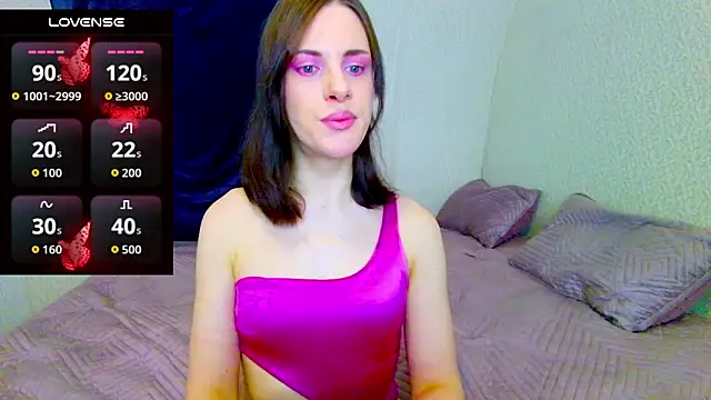 Nicole Redfields online show from March 19, 2026, 5:44 am