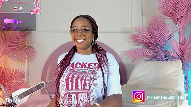 Hanaahquinn online show from April 20, 2026, 11:46 am