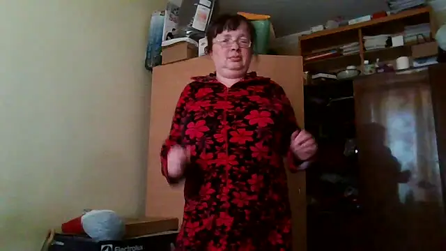 Snapshot of Queen-Elizabeth-25 chatting on March 8, 2025, 11:16 am Queen-Elizabeth-25 online show from March 8, 2025, 11:16 am