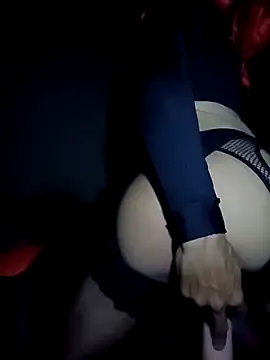 DanSexChat online show from March 18, 2026, 8:01 pm