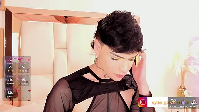 Dylan Turnerr online show from November 27, 2025, 8:44 pm