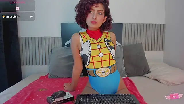 Zoe-S online show from March 14, 2025, 5:24 pm