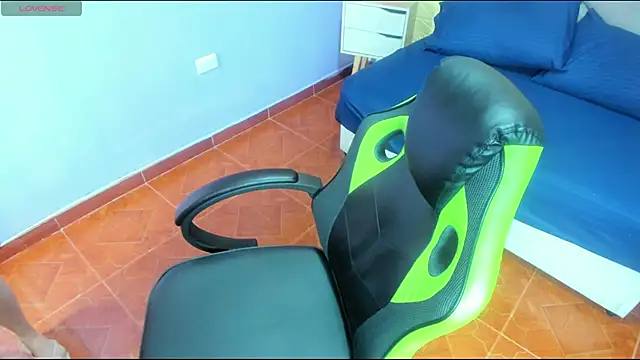 tamara rouse1 online show from March 21, 2025, 8:08 pm