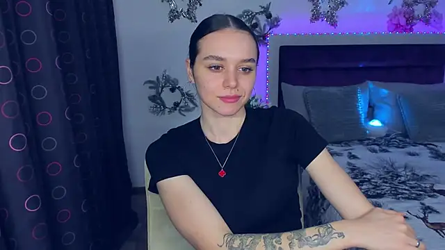 EmelyMason online show from January 15, 2026, 10:20 am