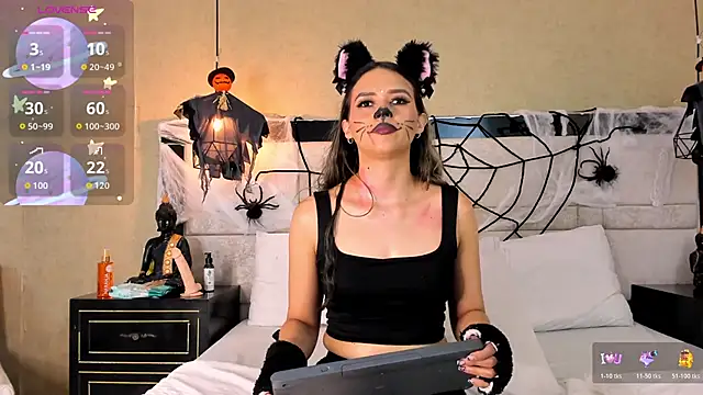 Snapshot of LiliJensen chatting on October 21, 2025, 6:30 pm LiliJensen online show from October 21, 2025, 6:30 pm