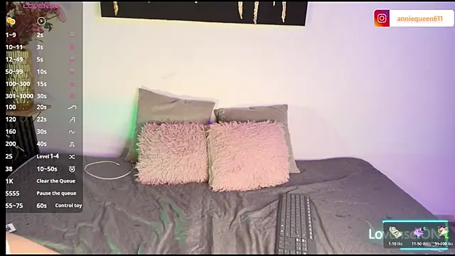 annie jonnes online show from October 26, 2025, 6:03 pm