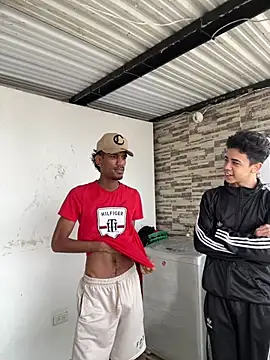 Snapshot of Miguel_bigcock chatting on March 15, 2025, 2:45 pm Miguel bigcock online show from March 15, 2025, 2:45 pm