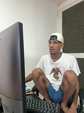 Miguel bigcock online show from May 16, 2026, 2:05 pm
