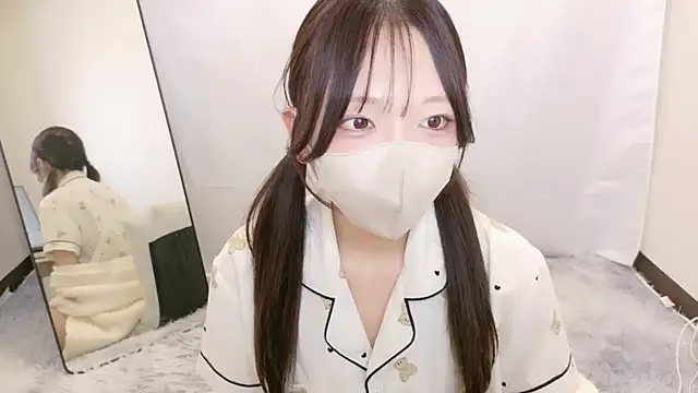 Snapshot of mami-pokoch chatting on October 21, 2025, 1:56 pm mami-pokoch online show from October 21, 2025, 1:56 pm