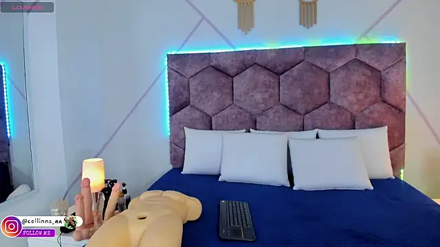 aurora collinss  online show from September 11, 2025, 12:27 pm