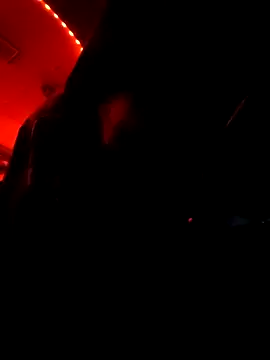 reycorona online show from March 17, 2025, 11:31 am