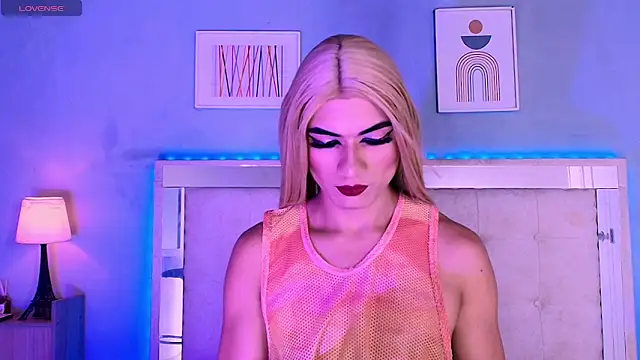 Emily Castillo 1 online show from September 12, 2025, 3:17 am