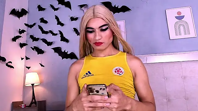 Emily Castillo 1 online show from November 12, 2025, 4:35 am