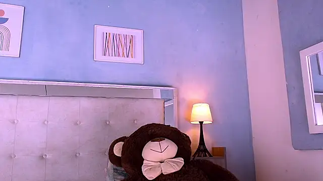 Emily Castillo 1 online show from December 21, 2025, 5:03 am